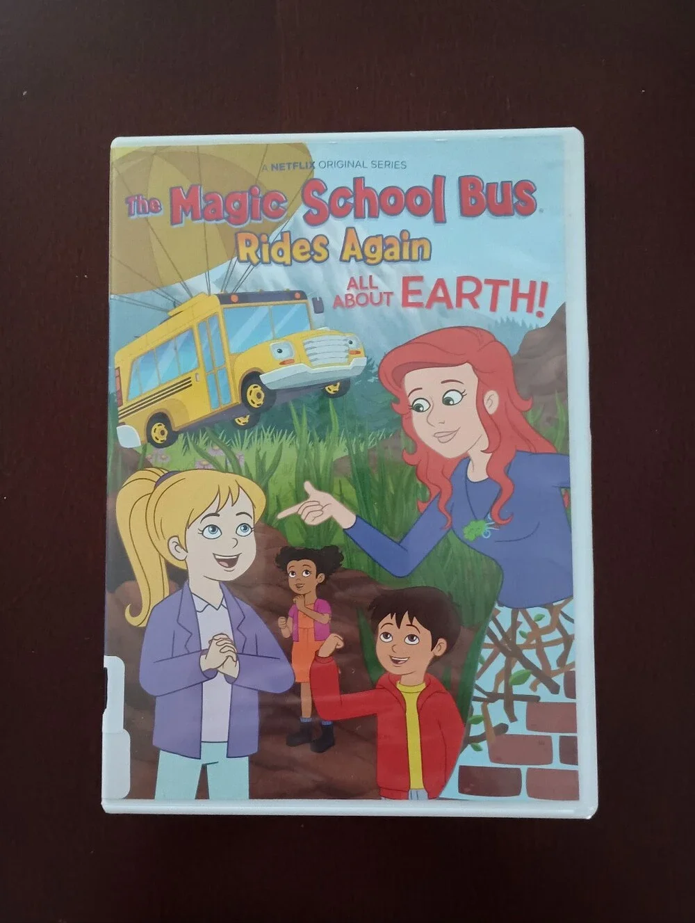3/$10 🌟 The Magic School Bus Rides Again: All About Earth! Kids DVD